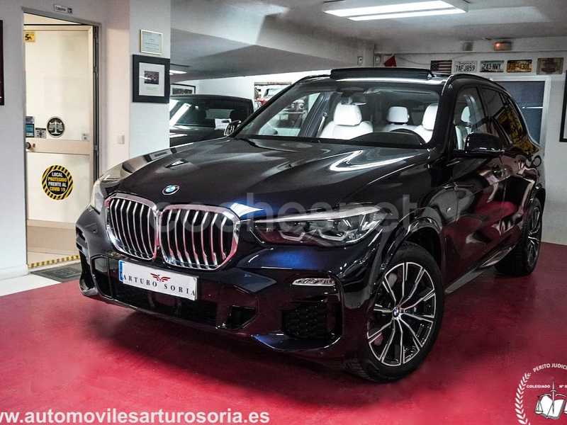 BMW X5 xDrive40i 5p.