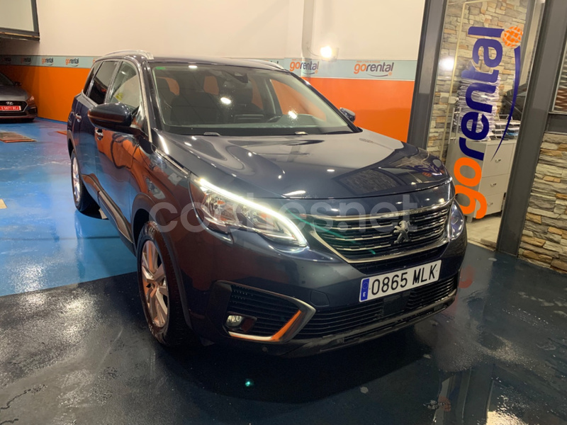 PEUGEOT 5008 Active BlueHDi SS EAT8