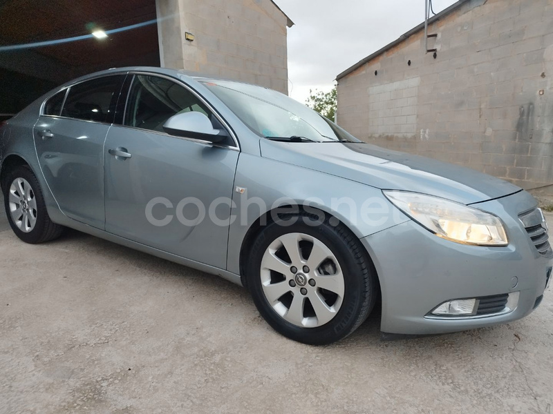 OPEL Insignia 1.8 16v Essentia