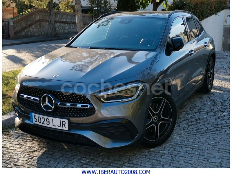 MERCEDES-BENZ GLA GLA 250 4MATIC