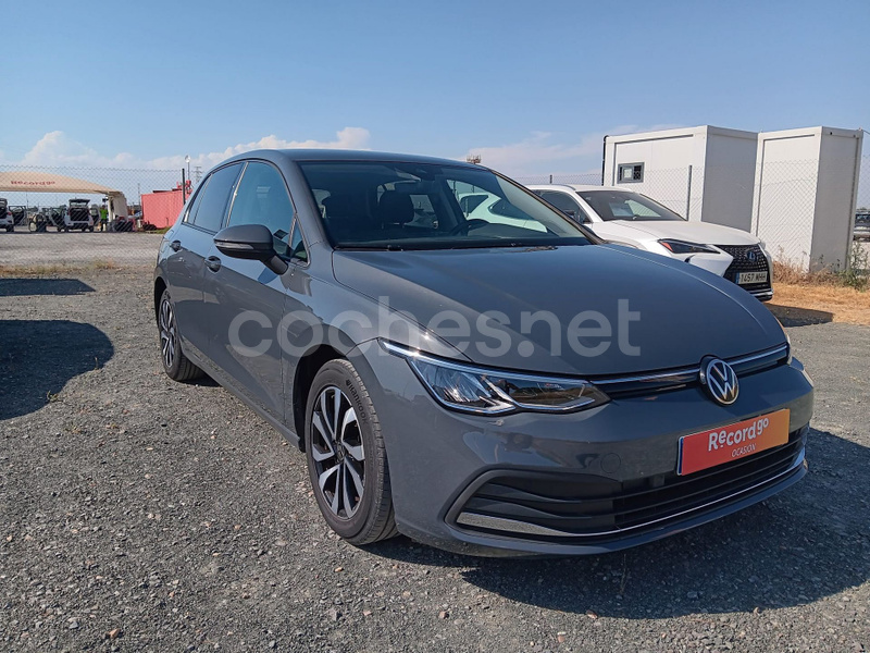 VOLKSWAGEN Golf Life 2.0 TDI