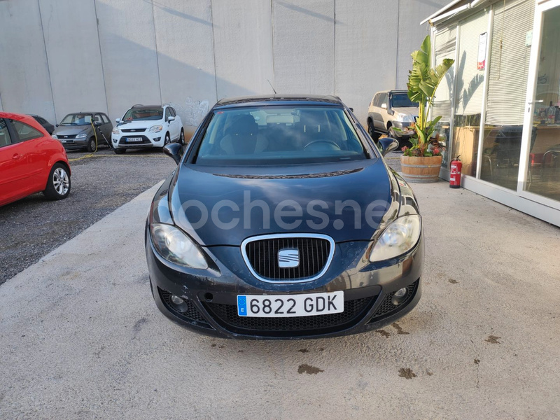 SEAT León 1.9 TDI 105cv DSG Style 5p.