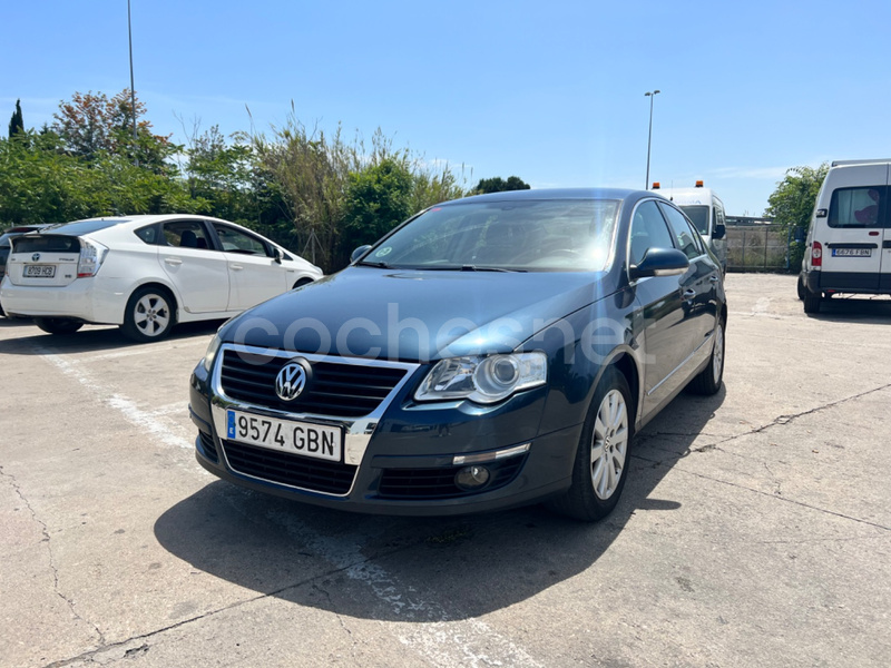 VOLKSWAGEN Passat 2.0 TDI Advance