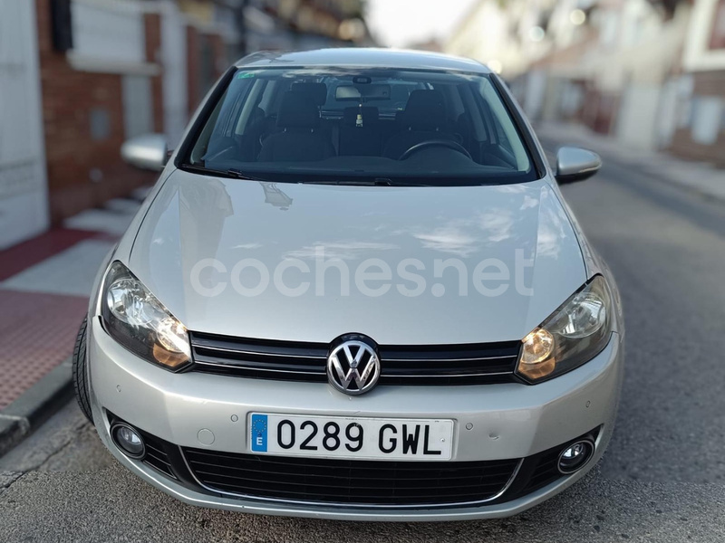 VOLKSWAGEN Golf 1.6 TDI DPF Sport