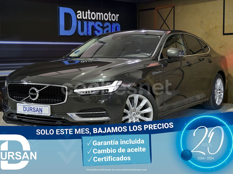 VOLVO S90 2.0 T8 Twin AWD Momentum Auto 4p.