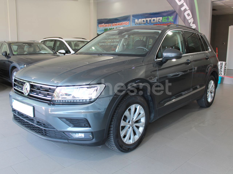 VOLKSWAGEN Tiguan Advance 2.0 TDI