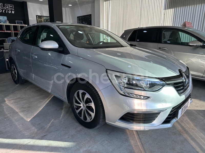 RENAULT Mégane Life Energy TCe