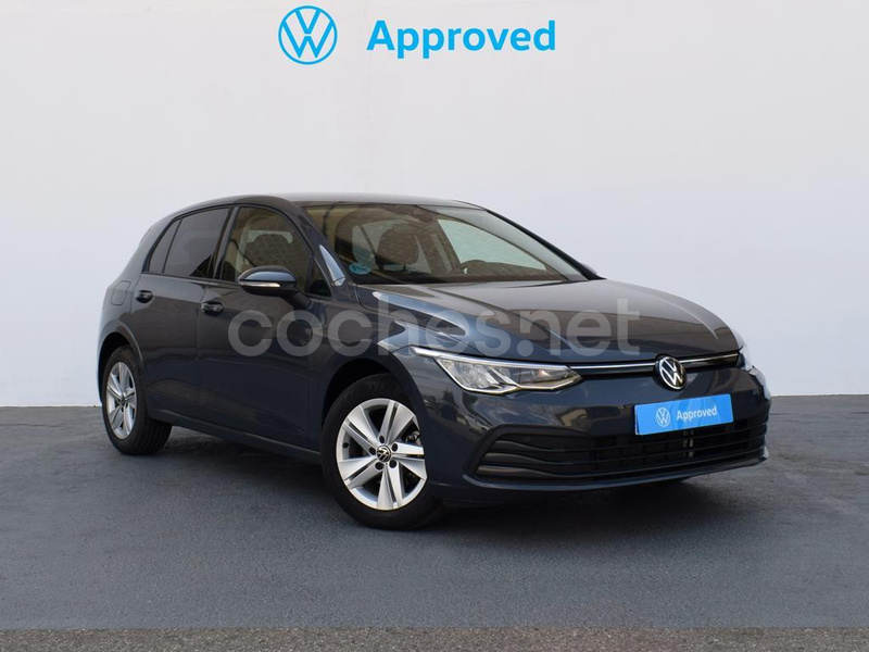 VOLKSWAGEN Golf Life 1.0 TSI