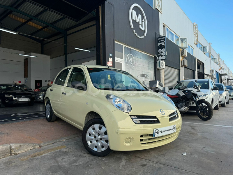 NISSAN Micra 5p 1.2i 80 CV VISIA PLUS AUTO 5p.