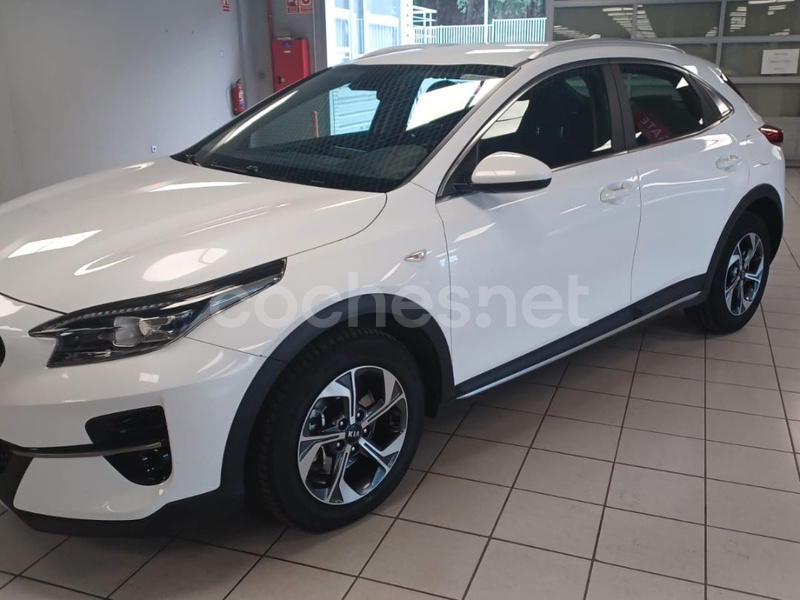 KIA XCeed 1.6 MHEV iMT Drive