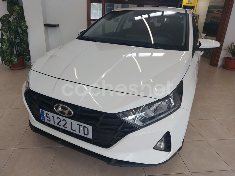 HYUNDAI i20 1.2 MPI Essence 5p.