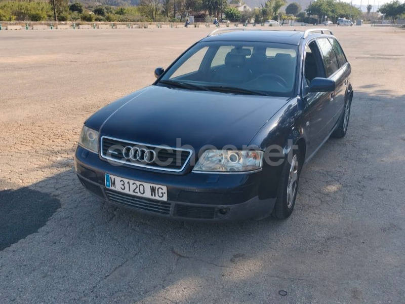 AUDI A6 2.4 AVANT QUATTRO