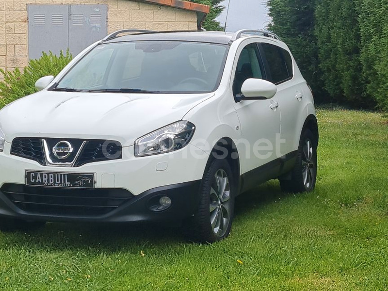 NISSAN QASHQAI 2.0 TEKNA PREMIUM 4X2 18 Piel 5p.