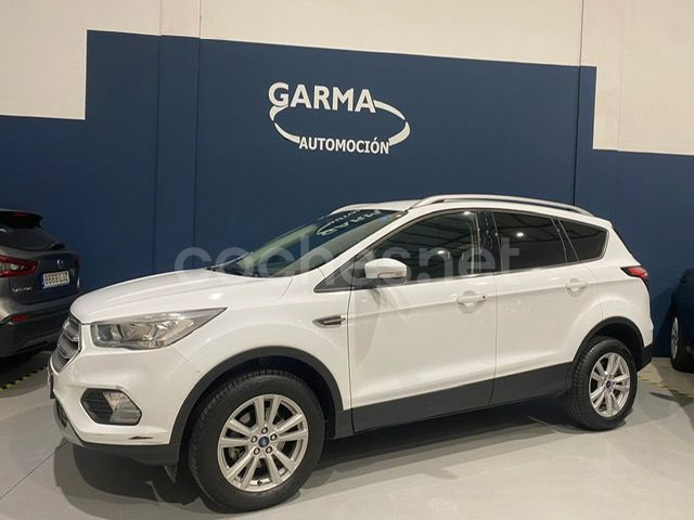 FORD Kuga 1.5 EcoBoost 4x2 Trend