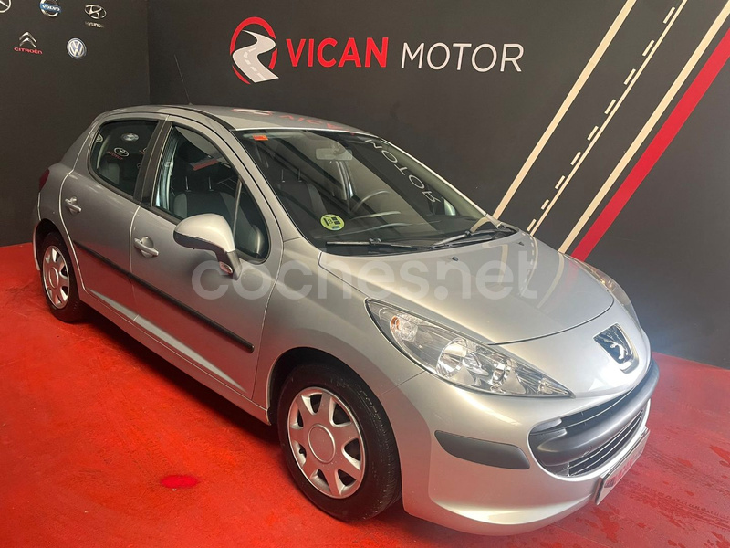 PEUGEOT 207 1.4 HDI Urban