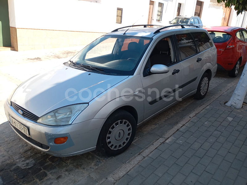 FORD Focus 1.6 Ghia 5p.