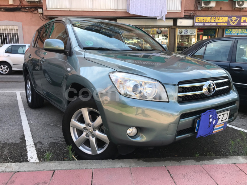 TOYOTA Rav4 2.0 VVTi Luna 5p.