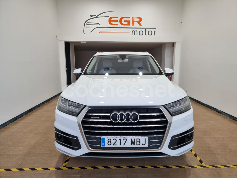 AUDI Q7 3.0 TDI quattro tiptronic