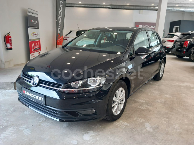 VOLKSWAGEN Golf Edition 1.6 TDI