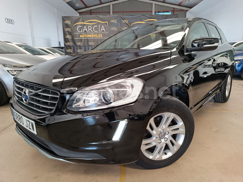 VOLVO XC60 2.4 D4 AWD Momentum Auto