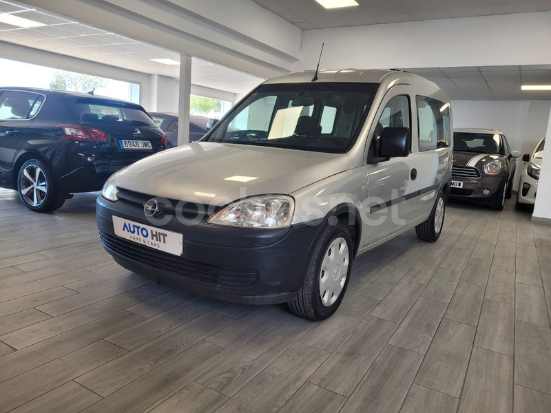 OPEL Combo 1.3 CDTI 70 CV Essentia