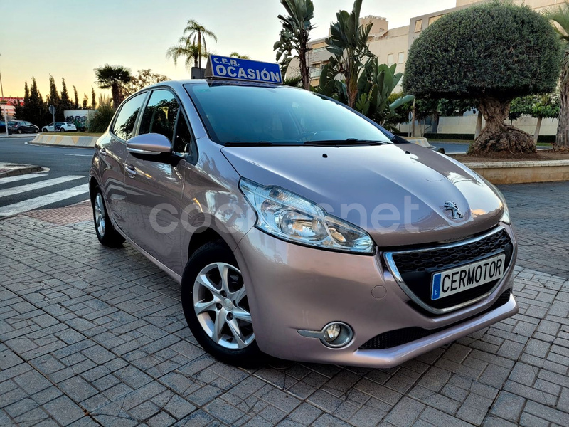 PEUGEOT 208 5P ACCESS 1.2 VTi 82 5p.