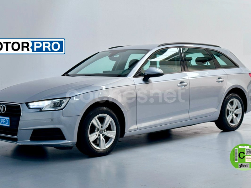 AUDI A4 Advanced 35 TDI 110kW 150CV S tronic 4p.