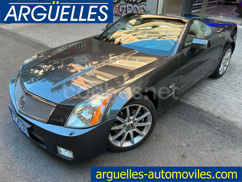 CADILLAC XLR 4.4 V8 V Supercharged 2p.