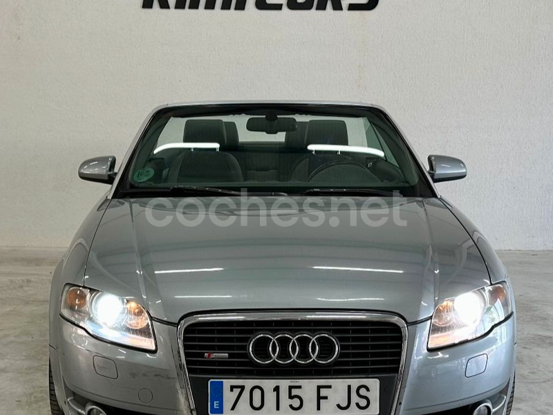 AUDI A4 2.0 T FSI Cabrio