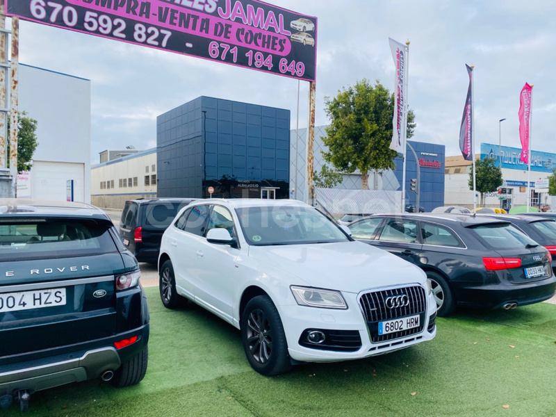 AUDI Q5 2.0 TDI quattro Ambiente