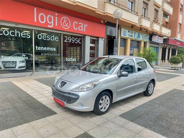 PEUGEOT 206 + 1.1