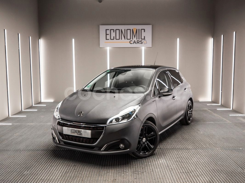 PEUGEOT 208 GTLine 1.6L BlueHDi