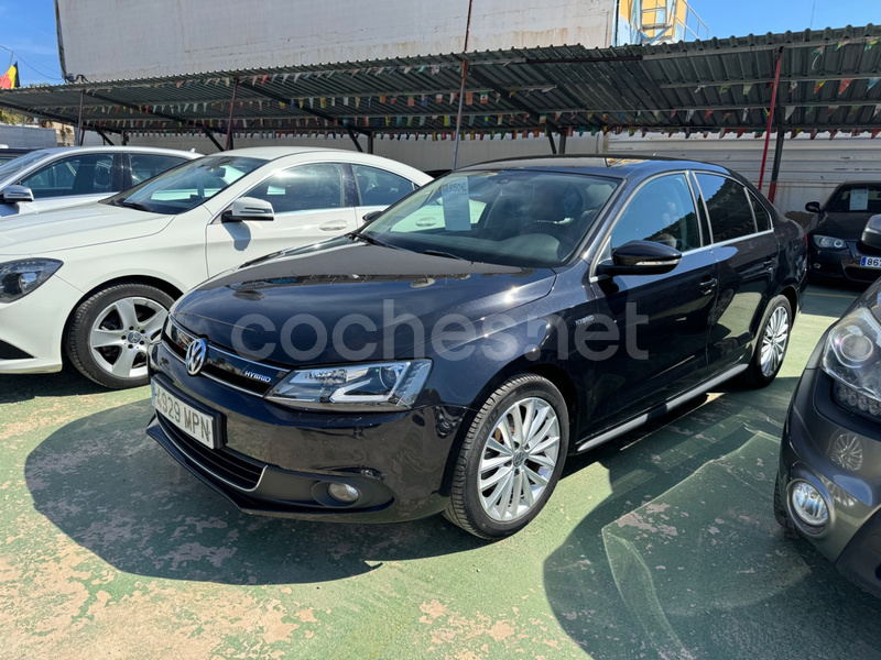 VOLKSWAGEN Jetta Sport 1.4 TSI 150CV BMT DSG 4p.