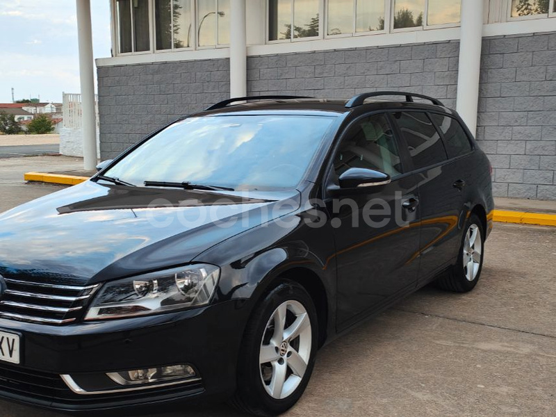 VOLKSWAGEN Passat Variant 2.0 TDI 140cv Edition Bmot Tech 5p.