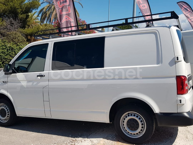 VOLKSWAGEN Transporter Mixto Corto TN 2.0 TDI BMT DSG 4M