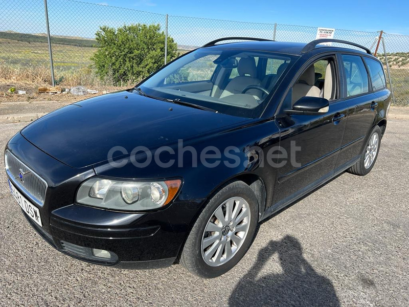 VOLVO V50 2.0D Momentum 5p.