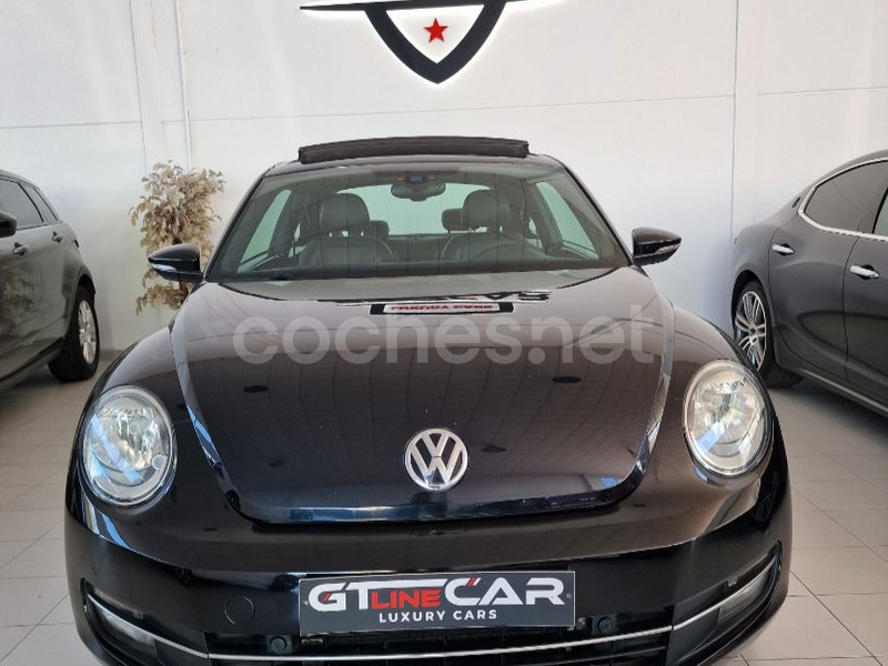 VOLKSWAGEN Beetle 1.6 TDI 105cv Beetlemania 3p.