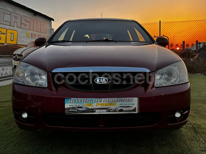 KIA Cerato 2.0 CRDi LX