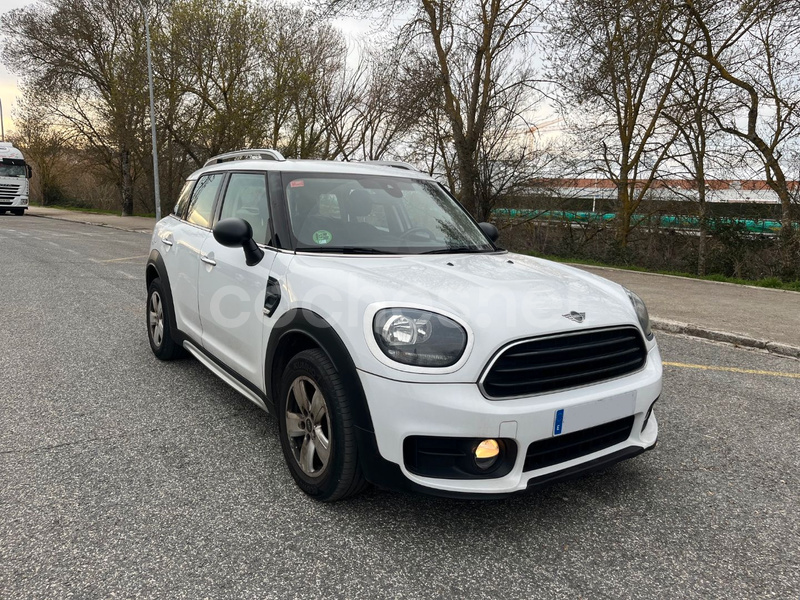 MINI COUNTRYMAN One D