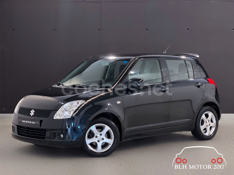 SUZUKI Swift 1.3 GL 5p 4x4 5p.