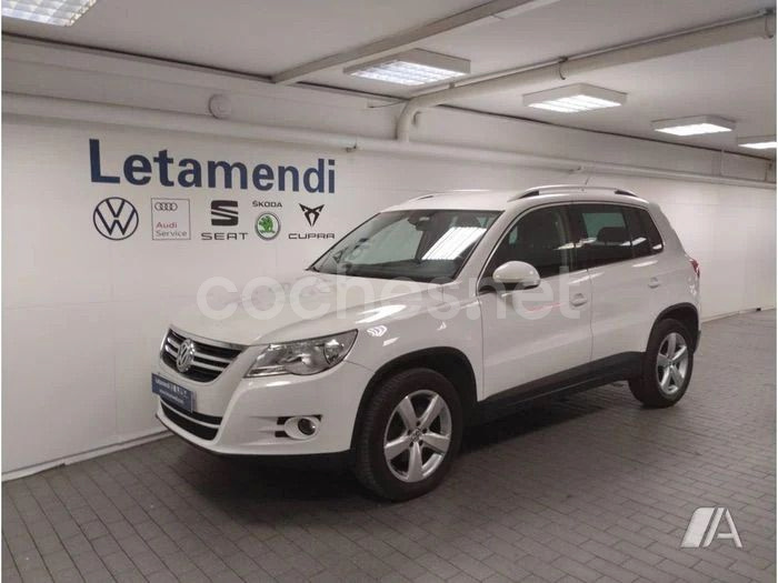 VOLKSWAGEN Tiguan 2.0 TSI 180cv DSG 4x4 Sport 5p.