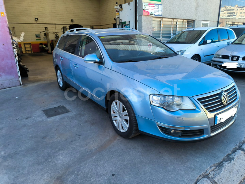 VOLKSWAGEN Passat Variant 2.0 TDI DPF Highline