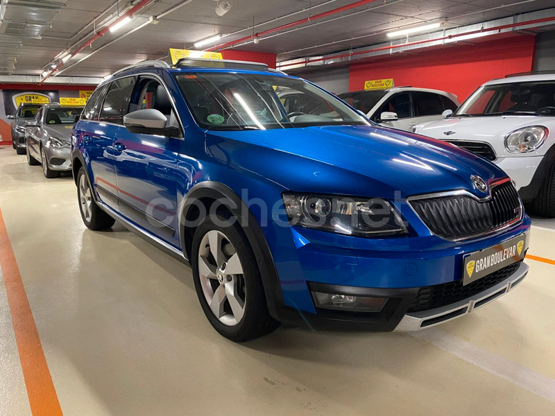 SKODA Scout 2.0 TDI CR 184cv DSG 4x4 5p.