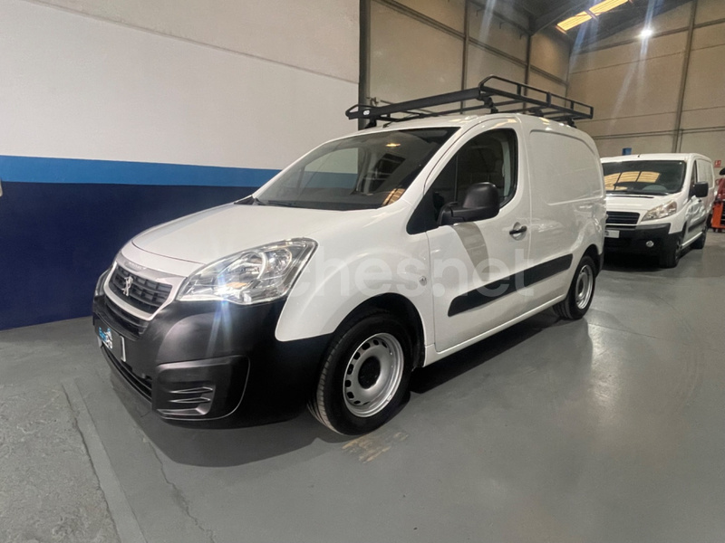 PEUGEOT Partner Premium Standard 1000kg BlueHDi