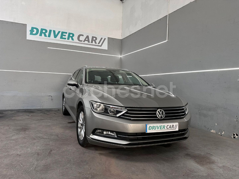 VOLKSWAGEN Passat Edition 1.6 TDI 88kW 120CV Variant 5p.