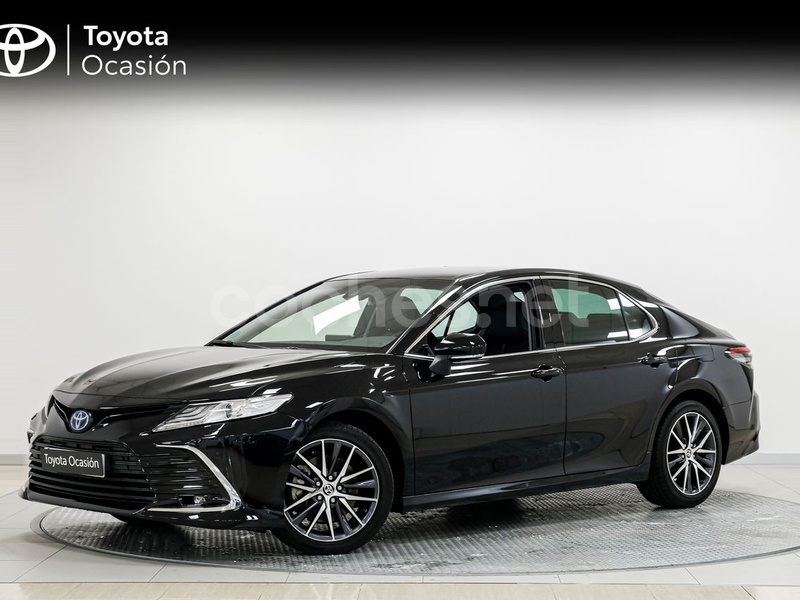 TOYOTA Camry 2.5 220H Luxury 4p.