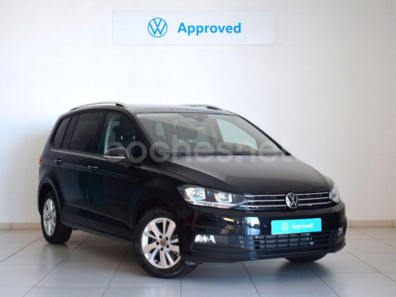 VOLKSWAGEN Touran Life 1.5 TSI DSG