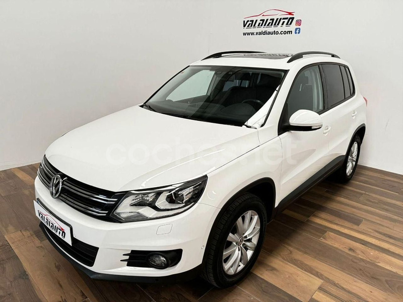 VOLKSWAGEN Tiguan 2.0 TDI 140 4M Tiptronic Track Avenue