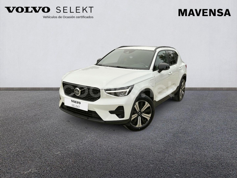 VOLVO XC40 1.5 T4 Recharge PHEV Plus Dark Auto 5p.