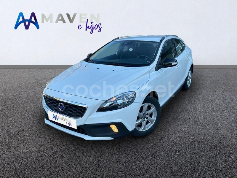 VOLVO V40 Cross Country 1.6 D2 Kinetic 5p.